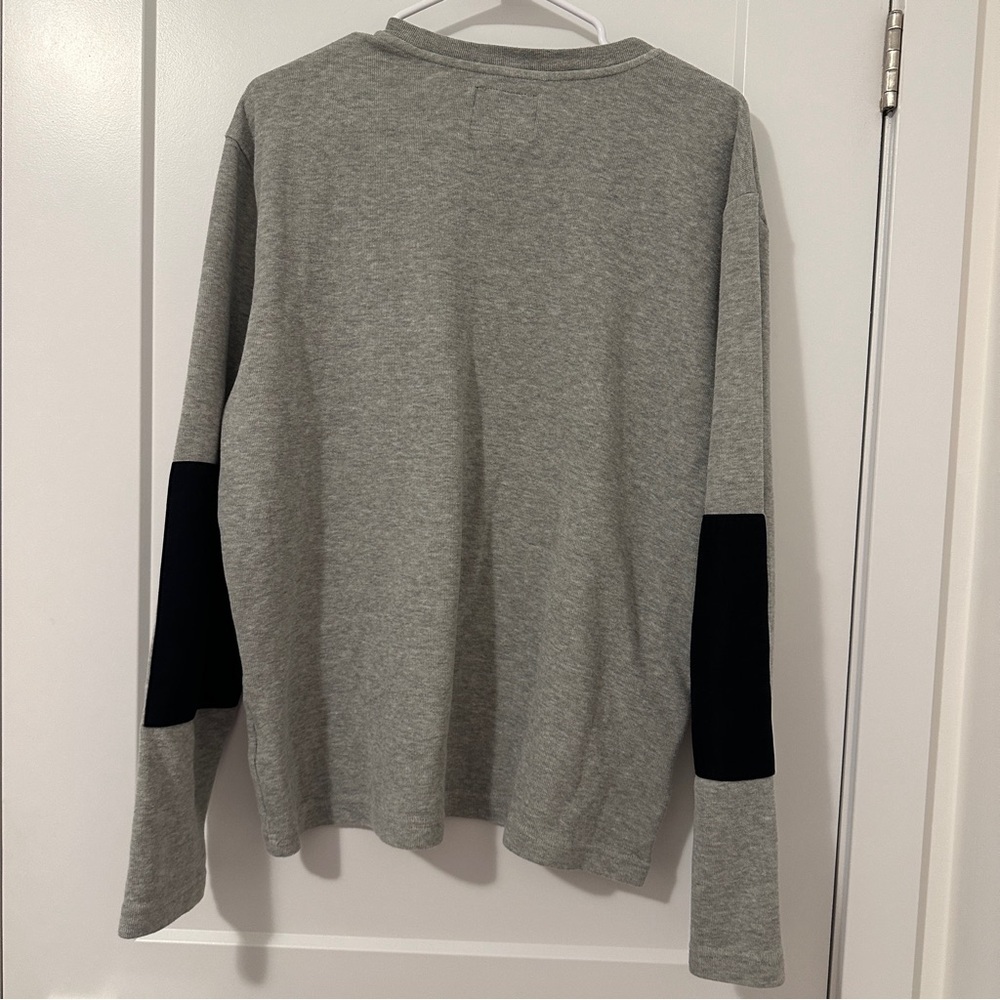 Roots Gray Crewneck Sweater Size Large Mens - Picture 5 of 7